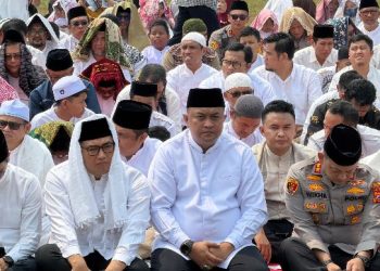 Bupati Bogor Bersama Ribuan Warga Gelar Shalat Istisqa di Alun-Alun Tegar Beriman, Ikhtiar Hadapi Kemarau Panjang