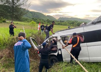 Brimob Calang Quick Response Tangani Kecelakaan Maut di Aceh Jaya, Satu Korban Meninggal