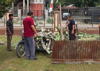 Persiapan Maulid Nabi 2026, Aparat Desa dan Masyarakat Gampong Moncrang Aron Bersihkan Tempat Ibadah