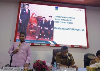 Mengapa Chairil Anwar Pulungan Bukan Anggota DPRD Mewakili Wakil Ketua DPRD Pada Acara Peningkatan Kualitas Guru di Bappeda Kota Tebing Tinggi?