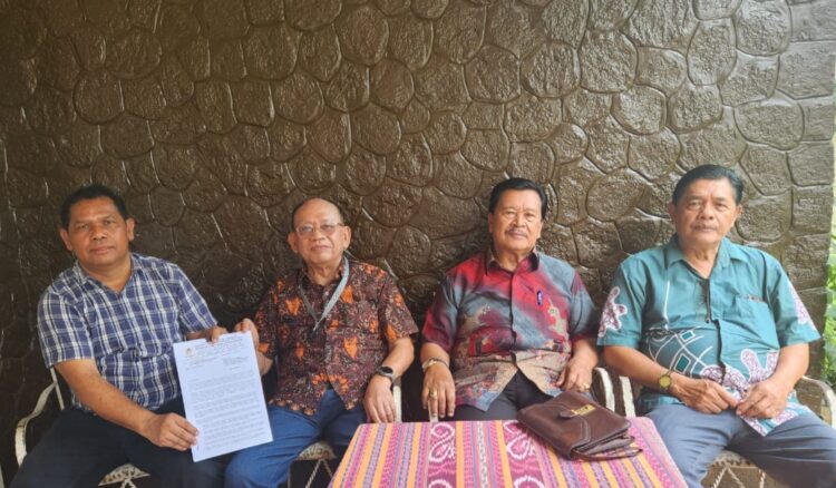 Walikota Siantar,Kadis Sosial, Camat Siantar Barat dan Lurah Timbang Galung Disomasi DPP-Pemangku Adat dan Cendikiawan Simalungun 