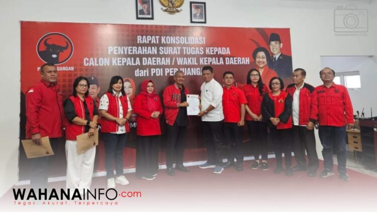 PDIP Serahkan Surat Tugas ke RHS, Samrin : RHS Masih Yang Terbaik