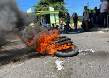 Aliansi Mahasiswa dan pemuda Anti korupsi segera geruduk kantor Gubernur dan Kejatisu suarakan ” kacaunya Birokrasi tebing tinggi”  Minta Bobby Nasution Berkantor Di kota Tebing Tinggi
