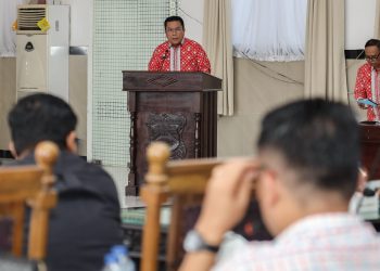Wesly Sampaikan Nota Jawaban atas Pemandangan Umum Fraksi DPRD Pematangsiantar terhadap Ranperda RPJMD 2025-2029