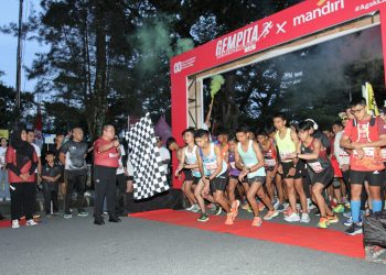 Wesly Lepas Peserta Gempita Kemerdekaan Run ‘Agak Lari Kelen’