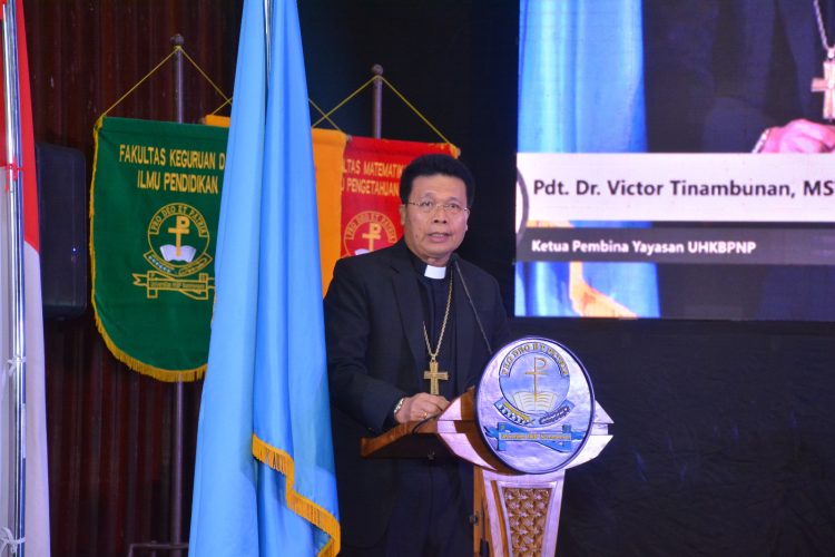Ephorus HKBP Pdt. Dr. Victor Tinambunan