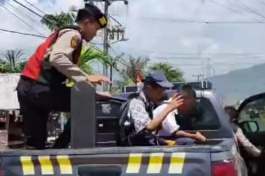 Aksi Simpatik Polres Tapteng, Antar Jemput Pelajar di Jalur Satu Arah