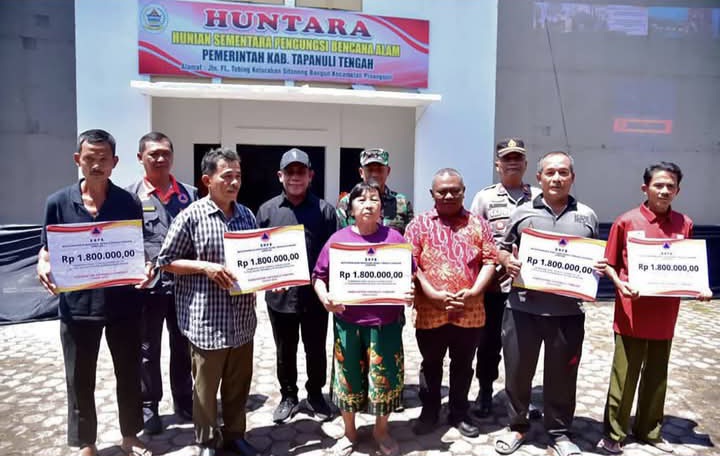 Mendagri Resmikan Hunian Sementara Pengungsi Bencana Alam Tapteng di Asrama Haji Pinangsori
