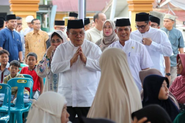 Safari Ramadhan, Wali Kota Wesly Perintahkan Dirut Perumda Tirta Uli Sediakan Fasilitas Air Siap Minum di Masjid Al Ikhlas Jalan AMPI