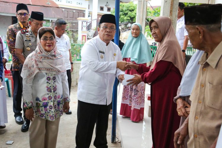 Hari Ketiga, Wali Kota Wesly Safari Ramadhan di Masjid Amaliyah Jalan Gurilla
