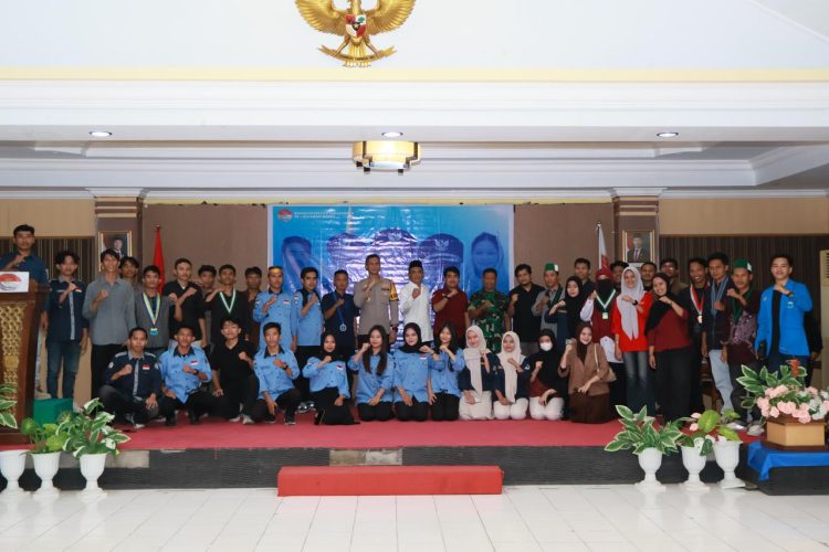 Alinasi BEM SE-Sulawesi Barat Gelar Rakorda dan Dialog Publik Serta santunan untuk anak yatim, Tegaskan Komitmen Kawal Kebijakan dan Penegakan Hukum Berkeadilan