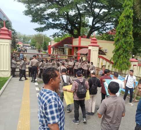 ALIANSI MAHASISWA DAN PEMUDA BERSATU SUMATERA UTARA SOROTI DUGAAN PRAKTIK PROSTITUSI TERSELUBUNG DI PADANG LAWAS UTARA
