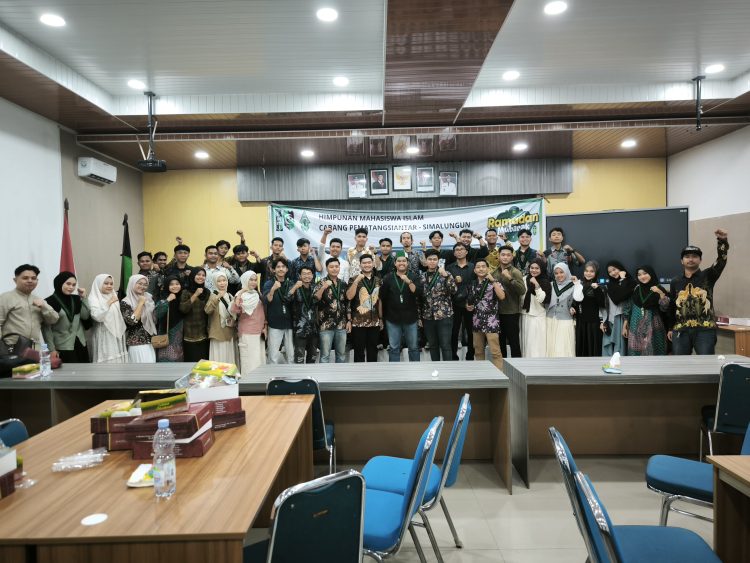 Gelar buka Bersama HMI Cabang Pematang Siantar - Simalungun tegaskan Komitmen Ke Islaman dan ke Indonesia menuju Indonesia Emas 2045