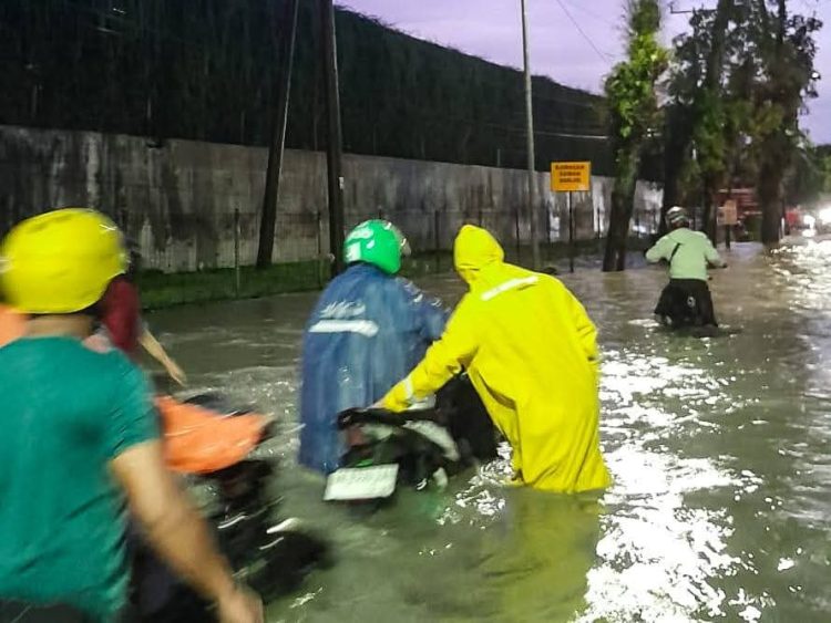 BPBD Pematangsiantar Turun ke Lokasi Banjir