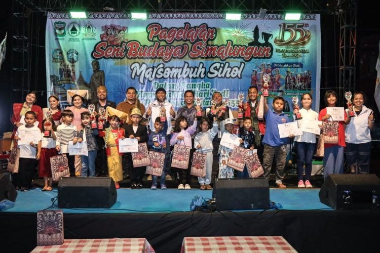 Rangkaian Kegiatan Hari Jadi ke-155 Kota Pematangsiantar Diawali Pagelaran Seni Budaya Simalungun Marsombuh Sihol