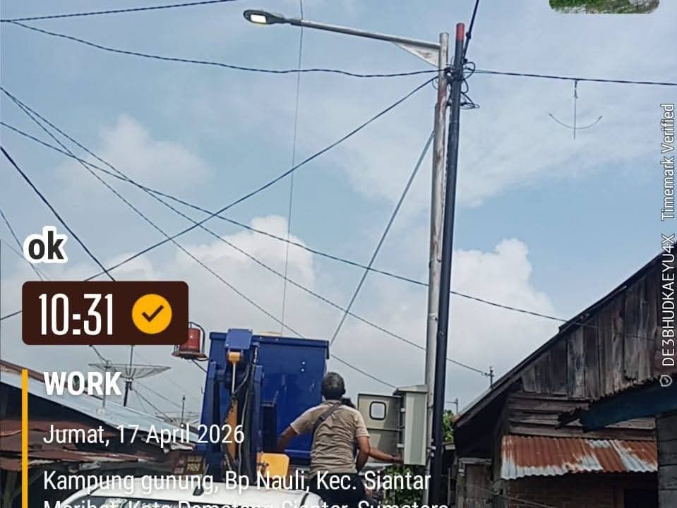 Dinas PKP Pematangsiantar Perbaiki LPJU Padam