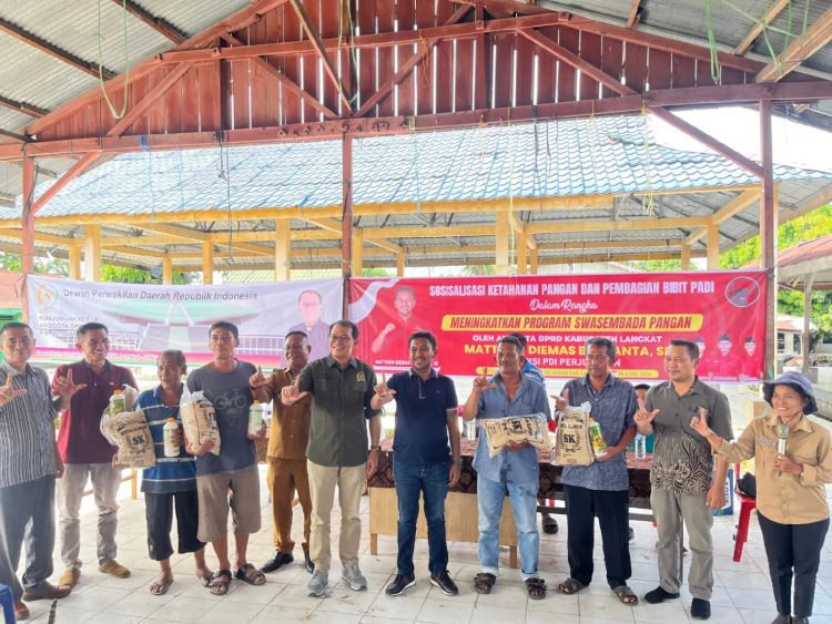 Jalankan Instruksi Megawati, Anggota DPRD Langkat Matthew Diemas Bastanta Perkuat Ketahanan Pangan