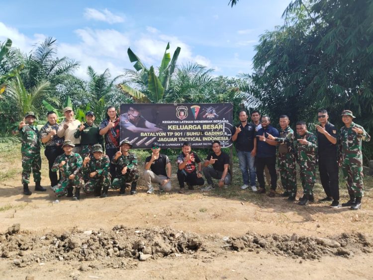 Jaguar Tactical Indonesia dan Perwira TNI Gelar Latihan Menembak Bersama untuk Pererat Silaturahmi