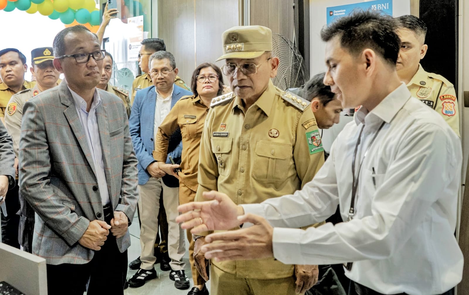 Bupati Simalungun Hadiri Grand Opening Bank BNI Cabang Tanah Jawa: Dorong Pertumbuhan Ekonomi Masyarakat
