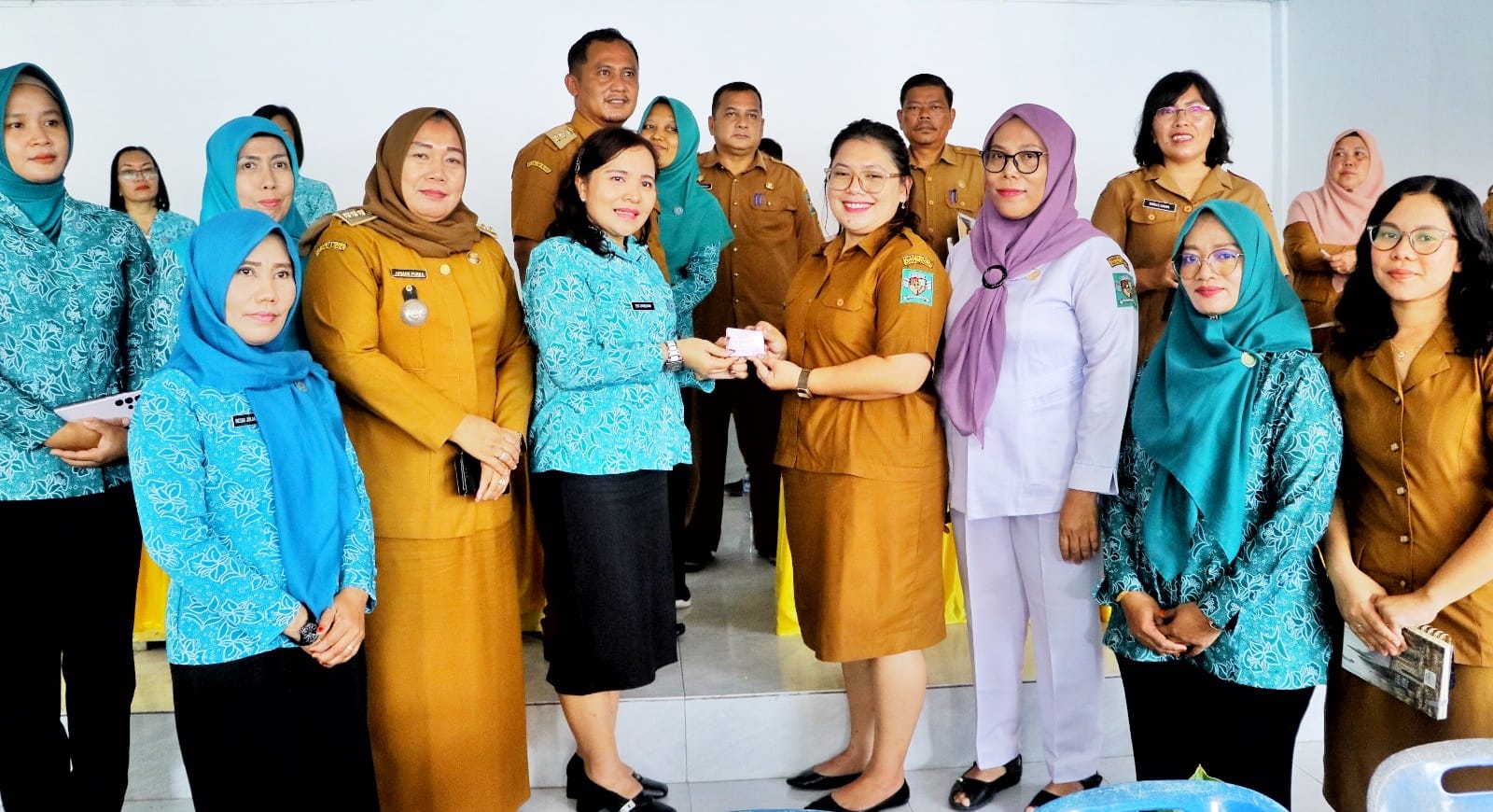 TP PKK Simalungun Perkuat Pembinaan Desa Percontohan PAAREDI di Nagori Dolok Maraja