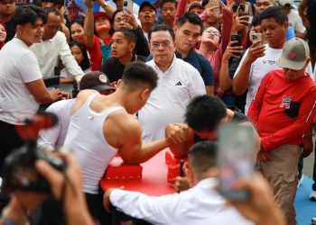 Wali Kota Wesly dan Ketua TP PKK Ny Liswati Hadiri CFD Rangkaian Peringatan HUT ke-81 Kemerdekaan RI