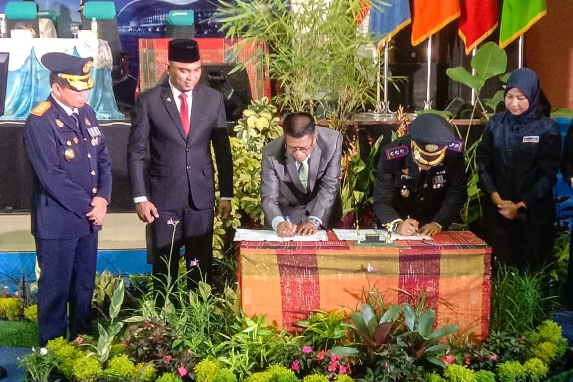 Pemko Pematangsiantar-Politeknik Penerbangan Medan Tandatangani Perjanjian Kerja Sama Pendidikan, Penelitian dan Pengabdian Masyarakat
