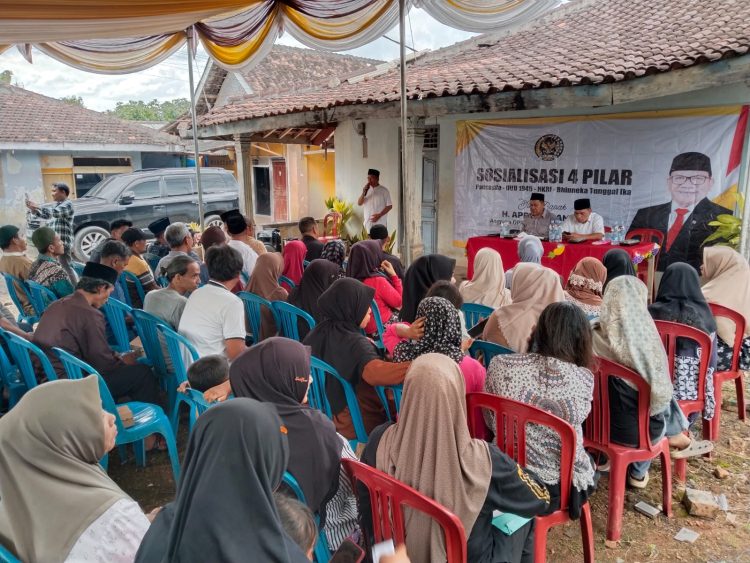 H. Aprozi Alam Sosialisasikan Empat Pilar MPR RI di Kotabumi Selatan, Ajak Masyarakat Perkuat Persatuan Bangsa