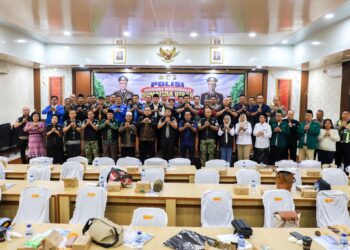 Zoom Meeting Bersama Kapolri di Polres Pematangsiantar dan Penandatanganan Pakta Integritas Tolak Narkoba