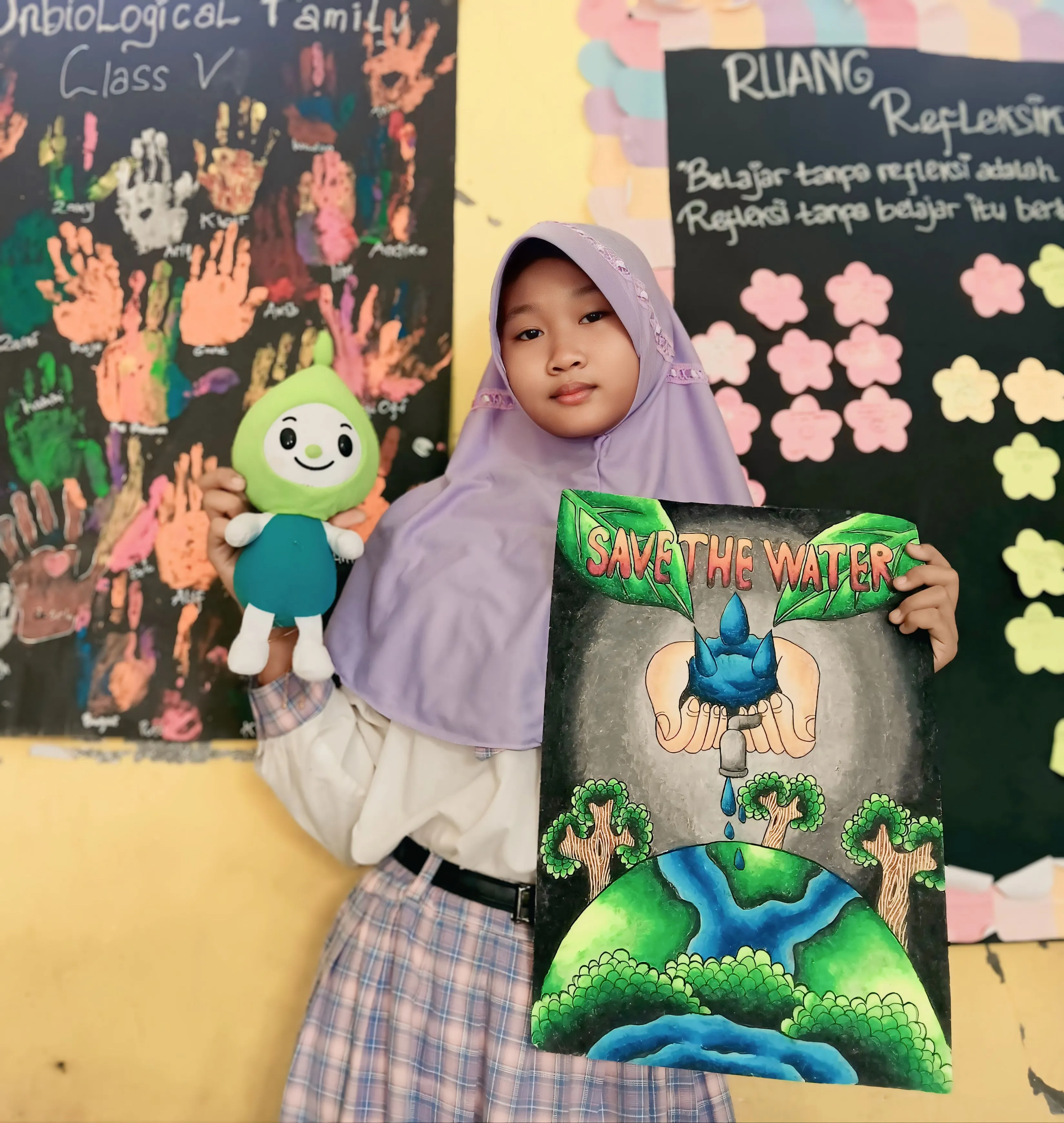 Menjadi Juara 1 dengan karya Poster Ketahanan Air Bumiku
