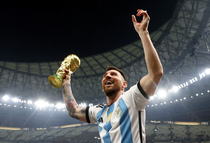 messi-bintang-argentina-mengalahkan-juara-bertahan-prancis-di-final-piala-dunia-2022-2