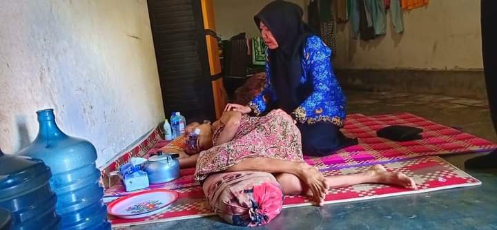 peduli-sosialnya-tinggi-camat-labuhan-haji-baiq-lian-krisna-yutarti-memimpin-dengan-hati