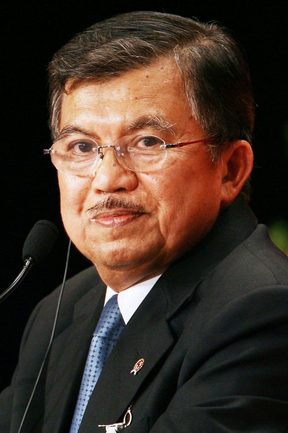 tangan-dingin-jk-sosok-di-balik-layar-yang-menghentikan-tangis-di-aceh-dan-poso