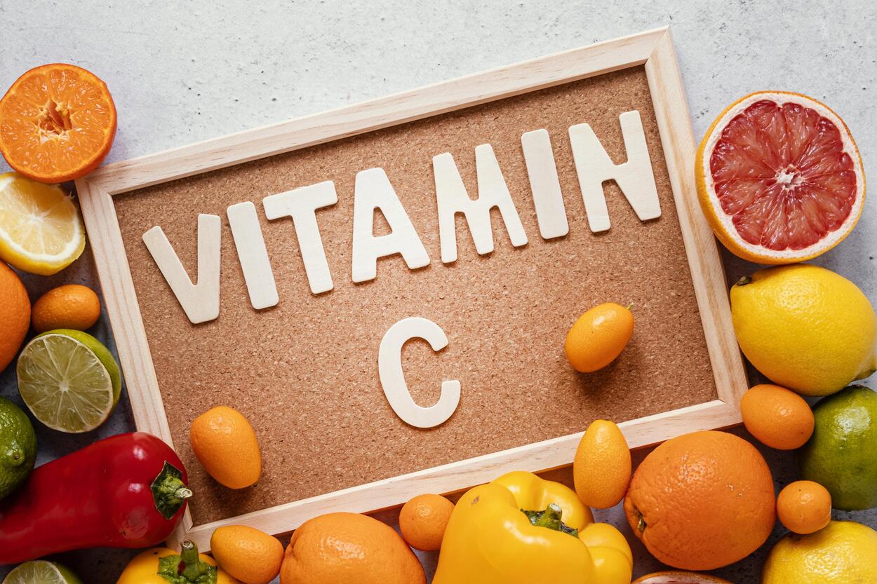 7 Makanan Kaya Vitamin C yang Jarang Diketahui, Bukan Cuma Lemon dan Jeruk!