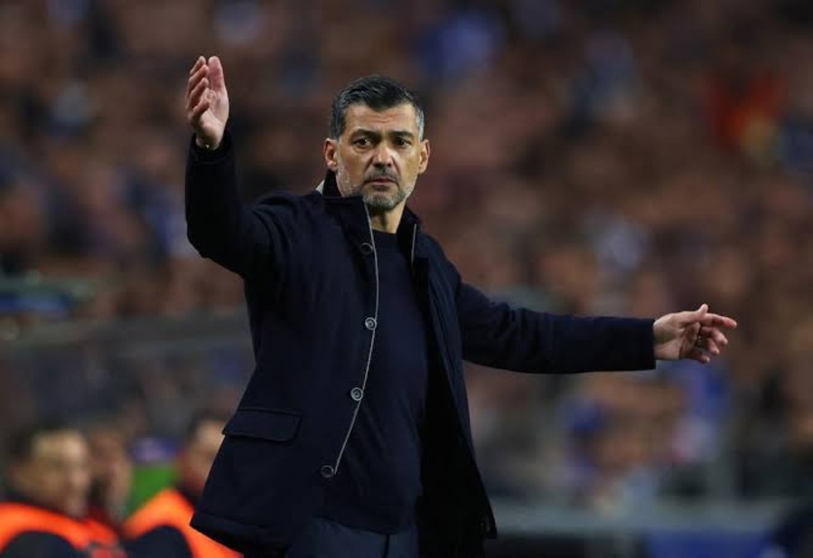 AC Milan Bakal Depak Sergio Conceicao di Akhir Musim