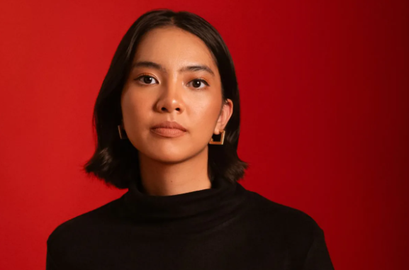 Album Terbaru Dere 2025 "Berbunga" Bikin Pendengar Baper Sekaligus Bahagia!