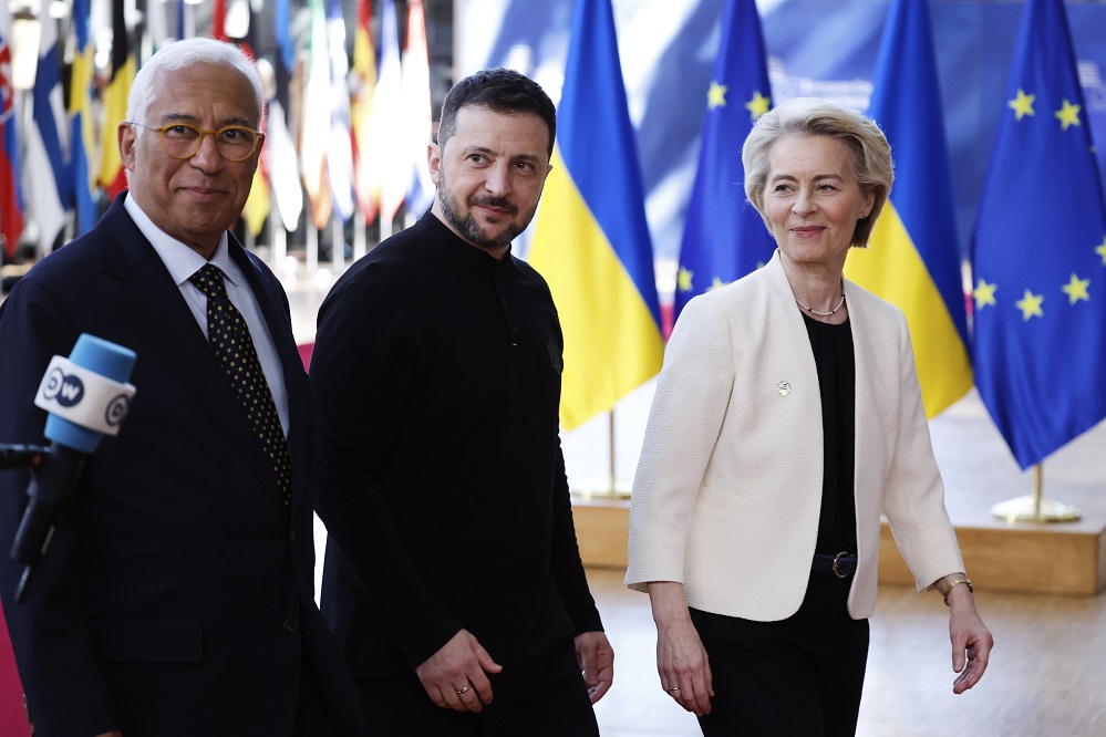 Amerika Berbohong Ingin Memenuhi Kebutuhan Angkatan Bersenjata Ukraina
