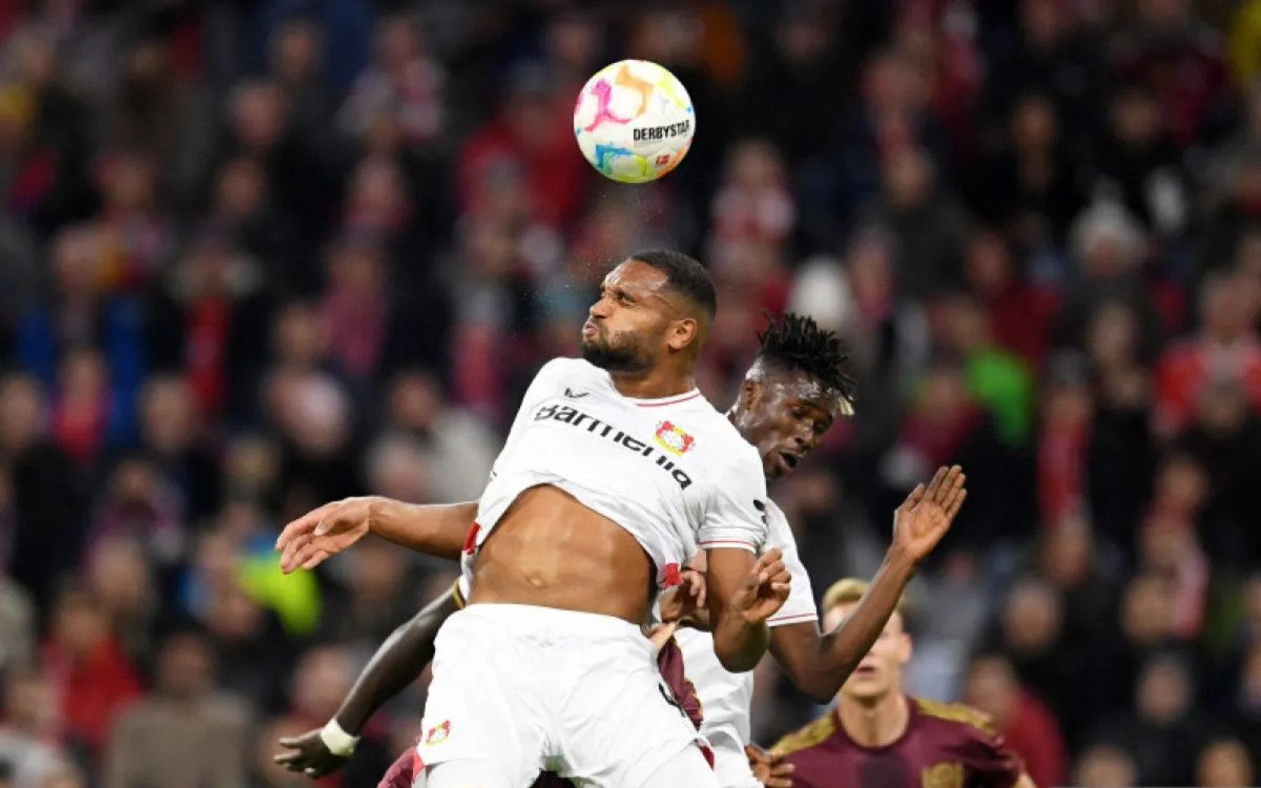 Bayern Muenchen Kunci Gelar Juara Bundesliga 2024/25 Setelah Leverkusen Tertahan 2-2 di Freiburg