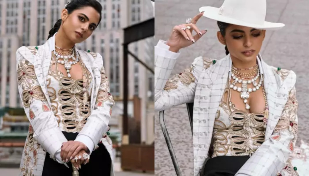 Isha Ambani Bikin Geger di Met Gala 2025, Kalung Berlian & Outfit-nya Nggak Main-Main