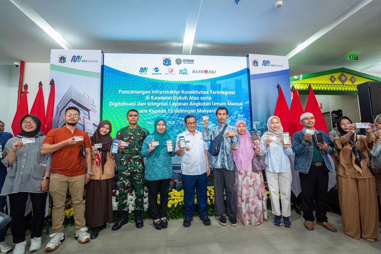Dengan JakMob, Bank DKI Dukung Layanan Transportasi Umum Gratis di Jakarta