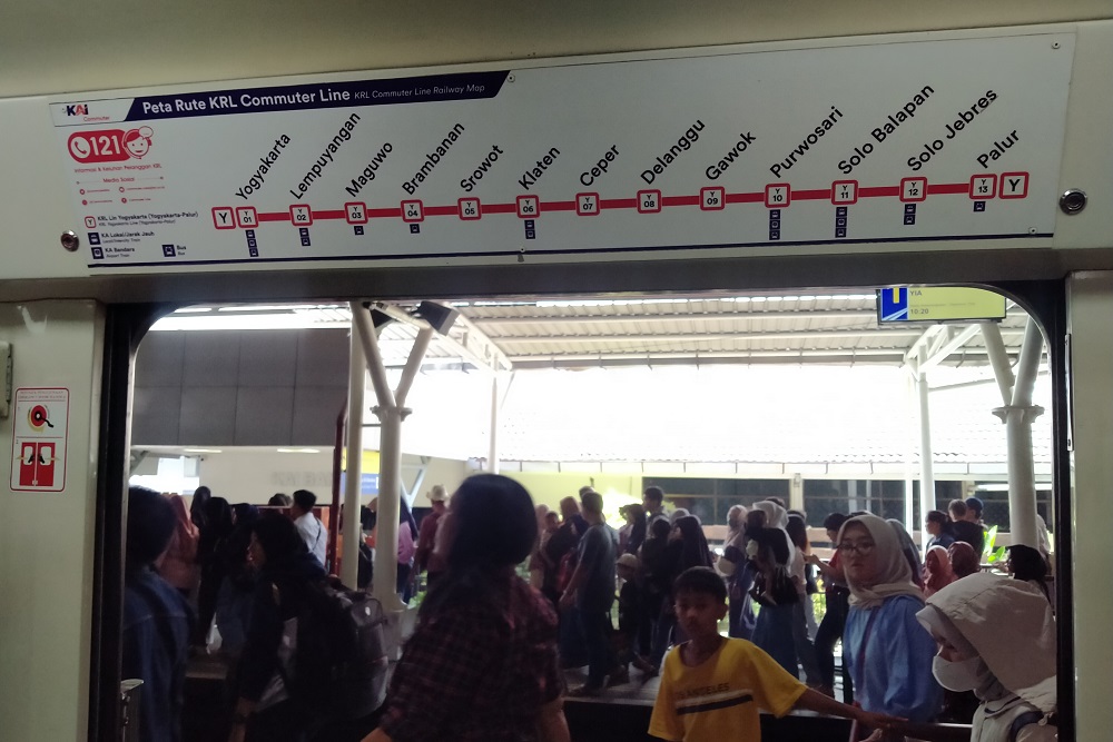 Tiket KA Libur Panjang Mei 2025 Tersedia, KAI Daop 6 Jogja Siapkan KA Tambahan