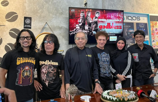 Ikang Fawzi & Nicky Astria Tampil Bareng di Konser Godbless Unplugged, Tiket Udah Bisa Dibeli Sekarang!