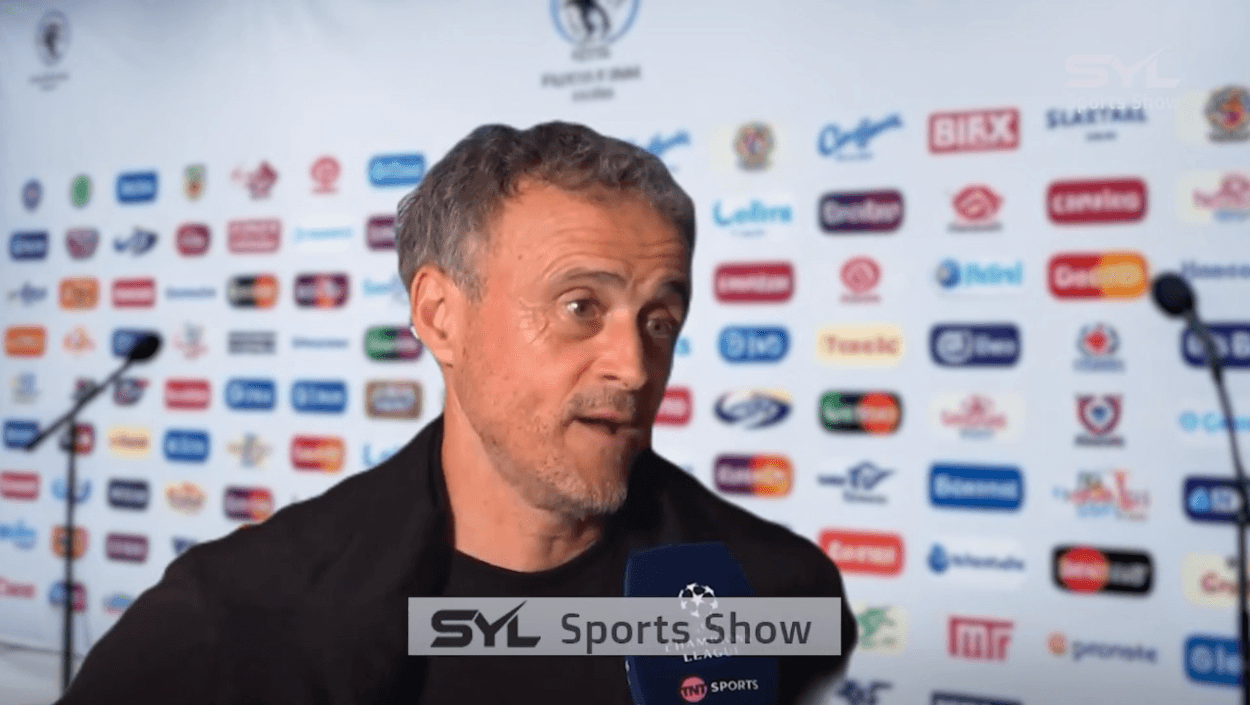 PSG Berhasil Singkirkan Tim Inggris Lagi di Liga Champions, Luis Enrique: "Kami Liga Petani!"