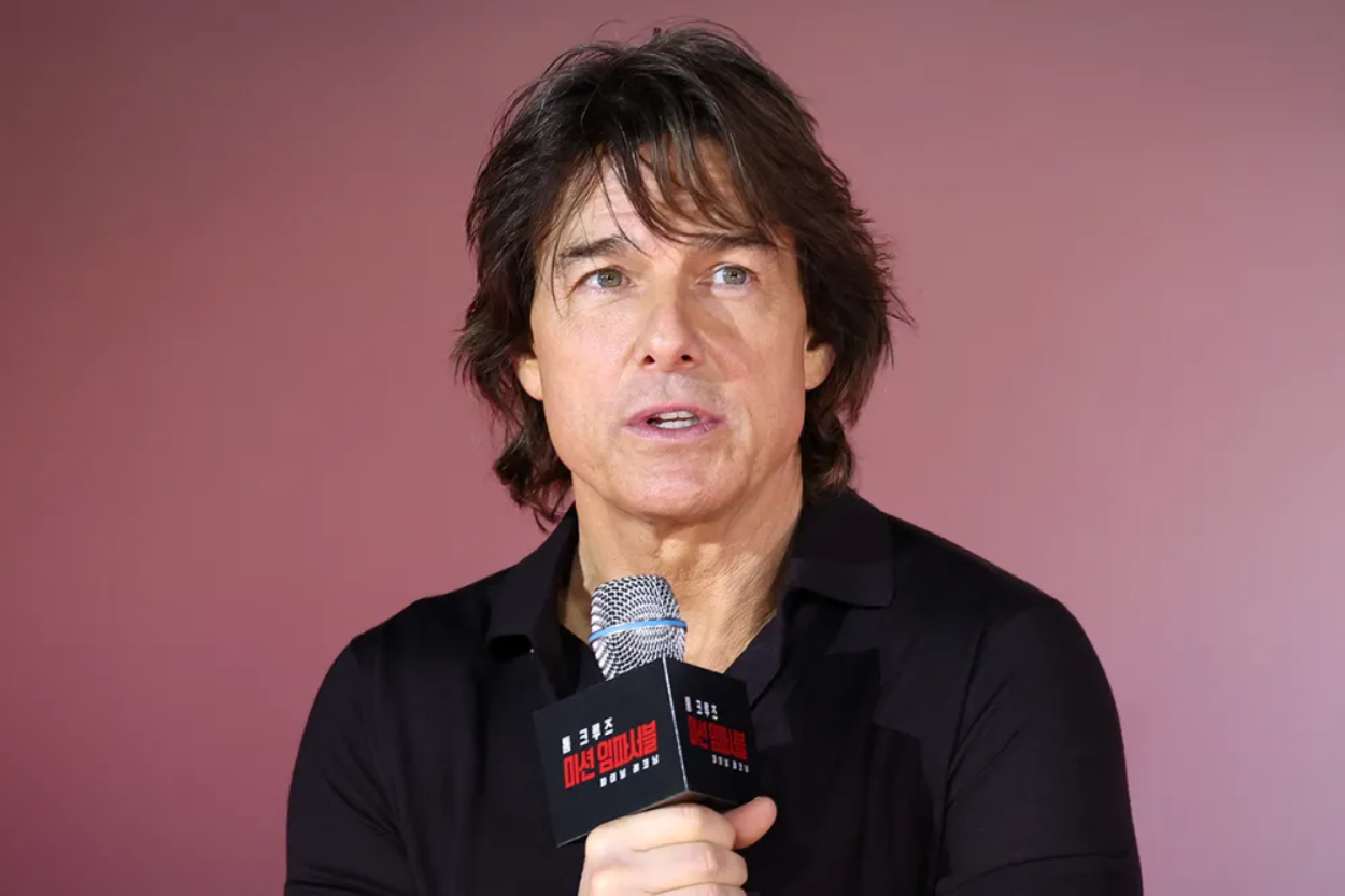 Ditanya Soal Tarif Produksi Luar Negeri Saat Promosi 'Mission: Impossible', Tom Cruise: "Lebih Baik Fokus ke Filmnya"