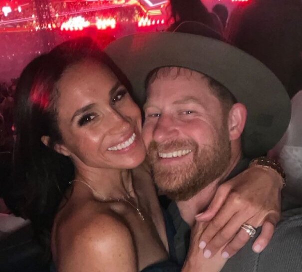 Meghan Markle dan Pangeran Harry Tampil Super Sweet di Konser Beyonce