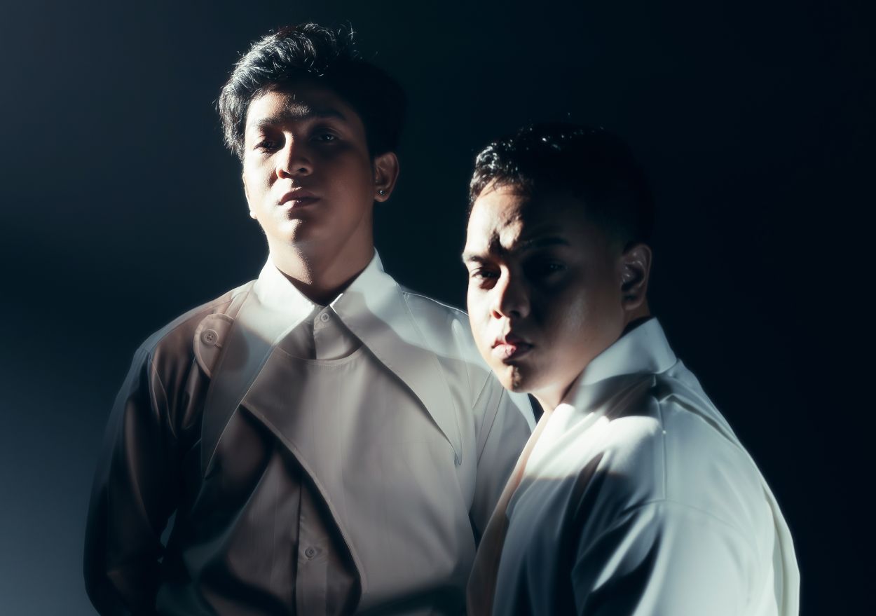 Bikin Nangis Diam-diam! Daun Jatuh Bikin Versi Baru Lagu 'Dewi' Milik Alexa yang Hits Banget Tahun 2008