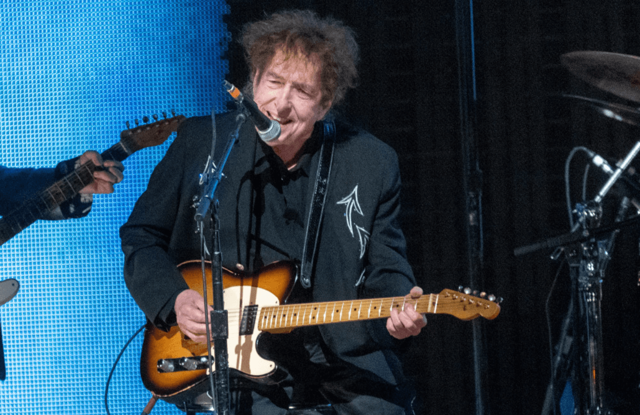 Bob Dylan Bikin Kejutan dengan "Mr. Tambourine Man" Usai 15 Tahun Vakum