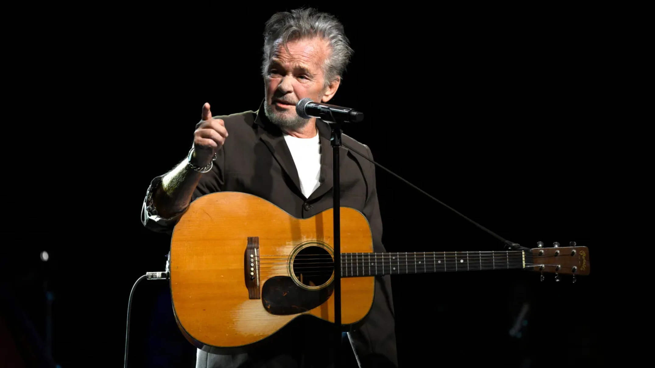 Grammy Hall of Fame Gala 2025 Rayakan Musik Legendaris dan Dedikasi Industri di Beverly Hilton