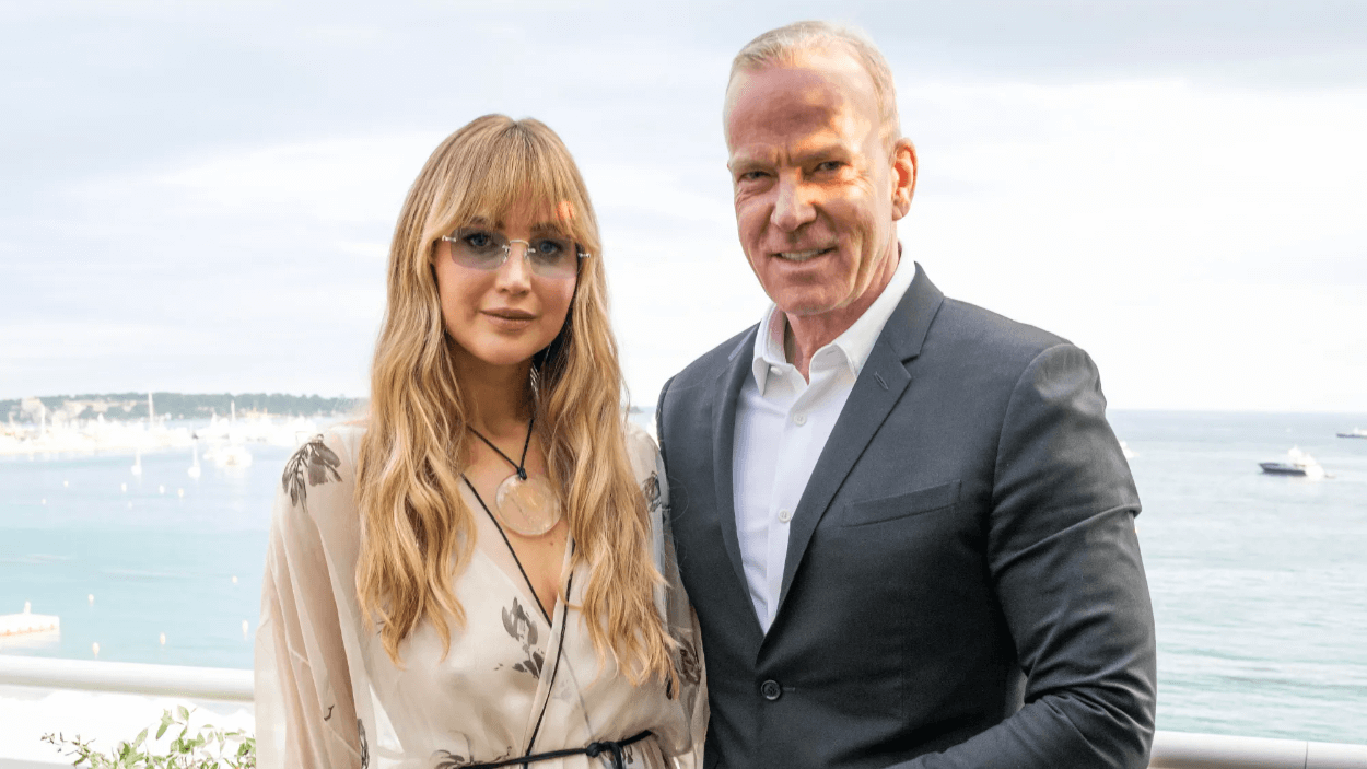 Kolaborasi Jennifer Lawrence dan Lynne Ramsay dalam Film 'Die, My Love' Bikin Cannes Berdiri Tepuk Tangan 6 Menit