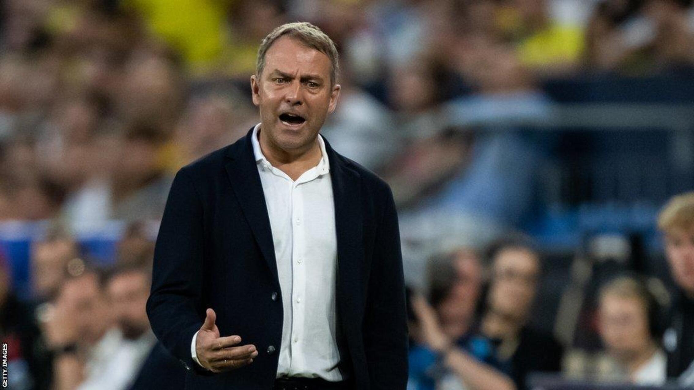 Resmi! Hansi Flick Perpanjang Kontrak di Barcelona hingga 2027 Setelah Debut Spektakuler Musim Ini