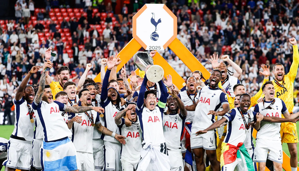 Tottenham Hotspur Bawa Gelar Piala UEL Setelah Bikin Keok Manchester United